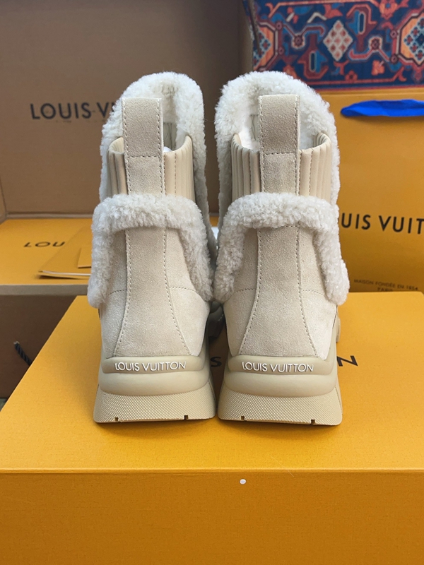 ルイヴィトン靴着用イメージ